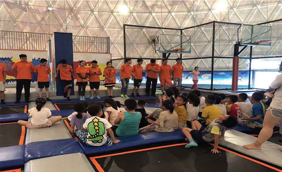 室內兒童樂園多少錢